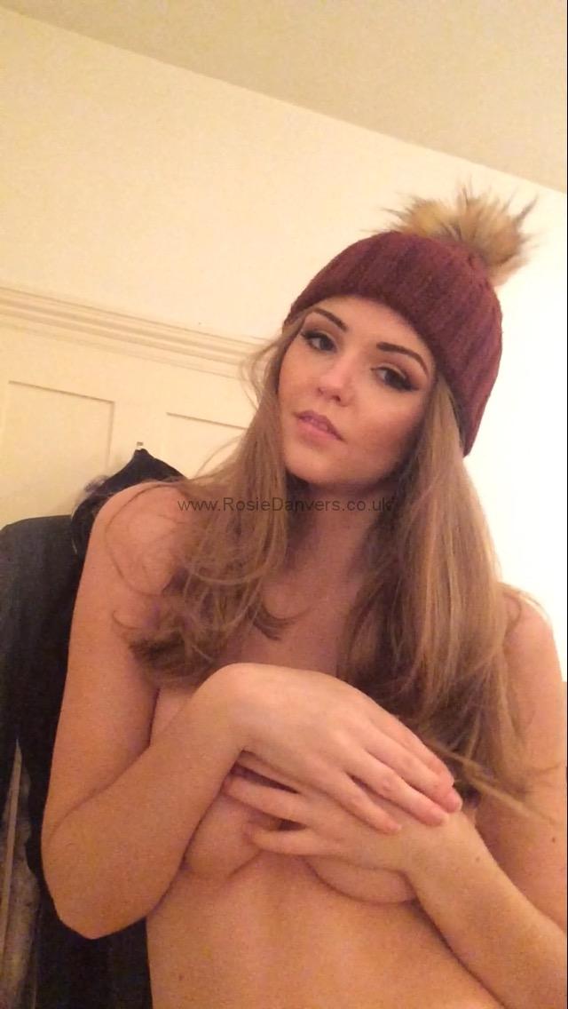 Woolly hat 1